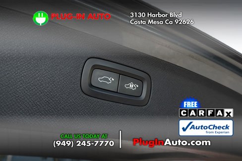 Used 2016 Volvo XC90 T6 Momentum w/ Vision Package image 13