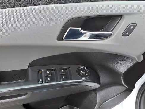 Used 2017 Chevrolet Sonic LT image 12