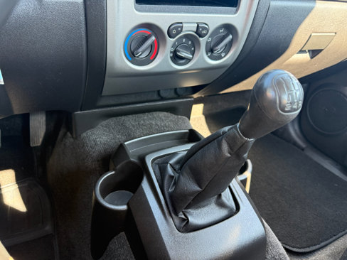 Used 2011 Chevrolet Colorado W/T image 15