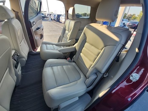 Used 2018 GMC Acadia Denali w/ Technology Package image 16