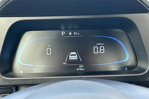 Certified 2025 Hyundai Elantra Sport image 20