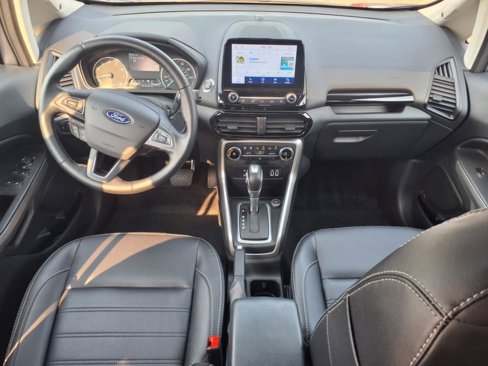 Used 2022 Ford EcoSport Titanium image 12