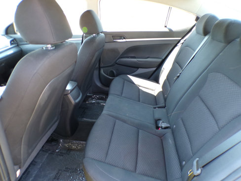 Used 2019 Hyundai Elantra SEL image 31