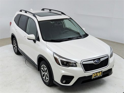 Used 2021 Subaru Forester Premium image 13