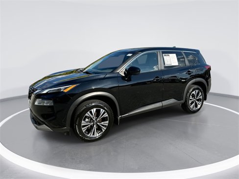 Used 2023 Nissan Rogue SV image 1