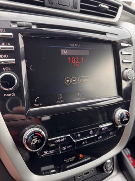 Used 2019 Nissan Murano S image 18