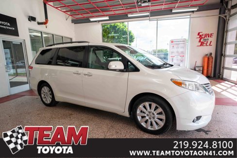 Used 2013 Toyota Sienna Limited image 5