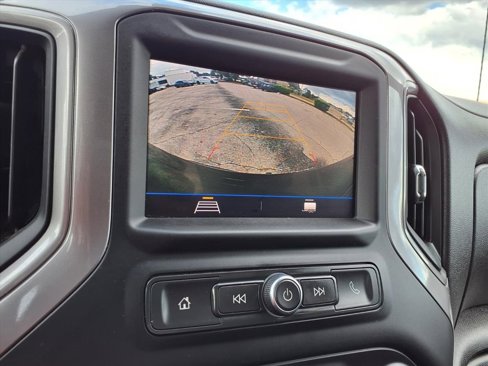 Used 2022 Chevrolet Silverado 1500 Custom image 26