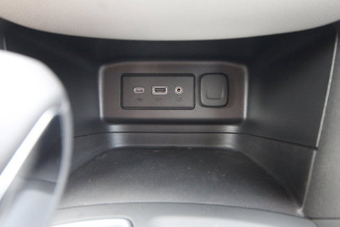 Used 2022 Chevrolet Equinox LS w/ LPO, Floor Liner Package image 23