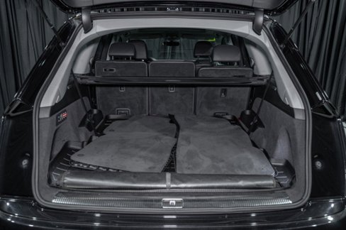 Used 2019 Audi Q7 3.0T Prestige w/ Prestige Package image 10