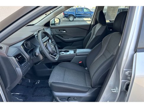 Used 2022 Nissan Rogue SV image 10