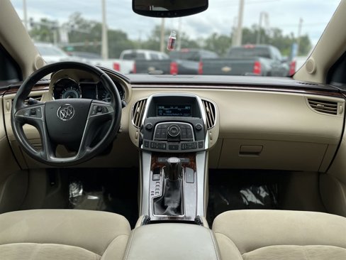 Used 2010 Buick LaCrosse CX image 5