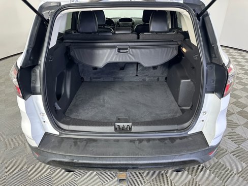 Used 2018 Ford Escape SE w/ SE Sport Appearance Package image 30