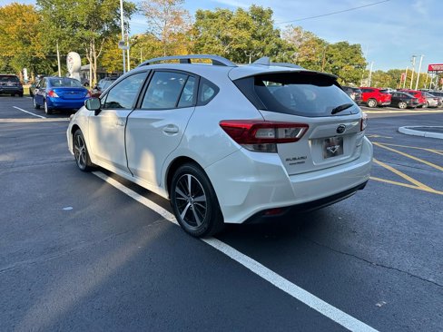 Used 2019 Subaru Impreza 2.0i Premium image 5