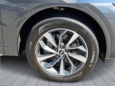 Used 2023 Audi Q5 2.0T Premium Plus w/ Premium Plus Package image 8
