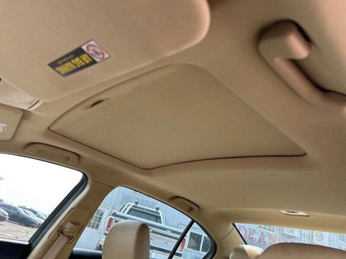 Used 2011 Honda Accord EX-L image 12