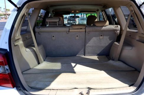 Used 2005 Toyota Highlander 4WD V6 image 13