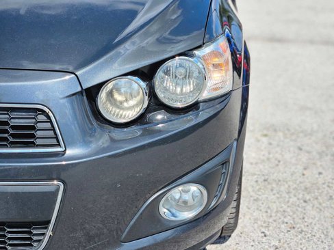 Used 2015 Chevrolet Sonic LTZ image 10