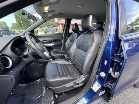 Used 2019 Nissan Kicks SR image 11