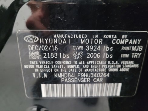 Used 2017 Hyundai Elantra Limited image 33