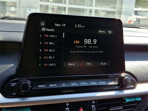 Certified 2020 Kia Forte LXS image 16