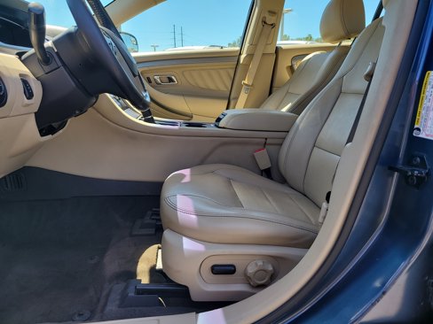 Used 2018 Ford Taurus SEL w/ Equipment Group 201A image 16