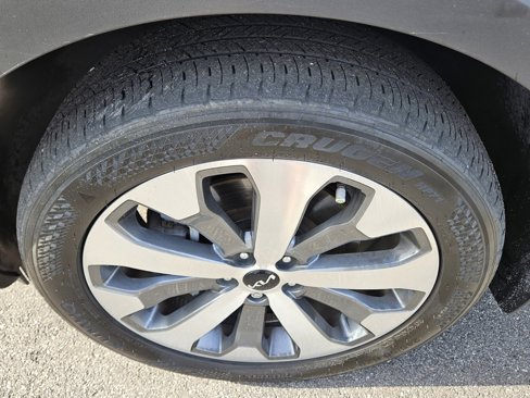 Used 2022 Kia Telluride EX w/ EX Premium Package image 10