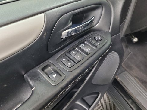 Used 2015 Dodge Grand Caravan SE w/ Quick Order Package 29E SE image 27