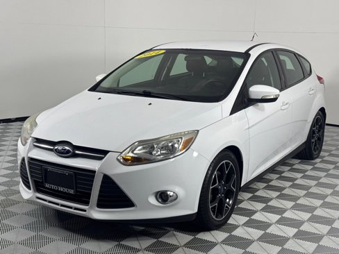 Used 2014 Ford Focus SE w/ Equipment Group 201A image 10