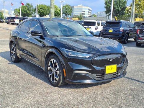 Used 2022 Ford Mustang Mach-E Premium image 19