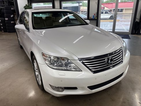 Used 2012 Lexus LS 460 AWD image 15