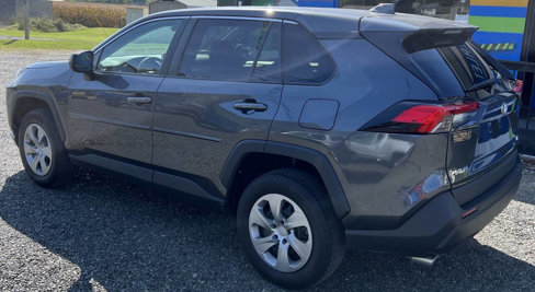 Used 2023 Toyota RAV4 LE image 7