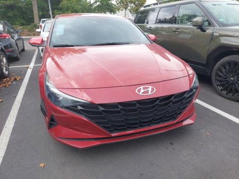 Used 2022 Hyundai Elantra Blue image 2