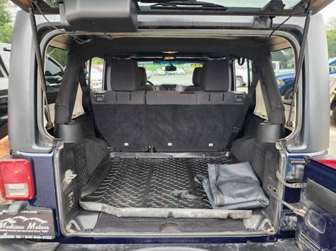 Used 2013 Jeep Wrangler Unlimited Sport image 16