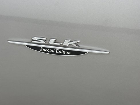 Used 2004 Mercedes-Benz SLK 230 image 8