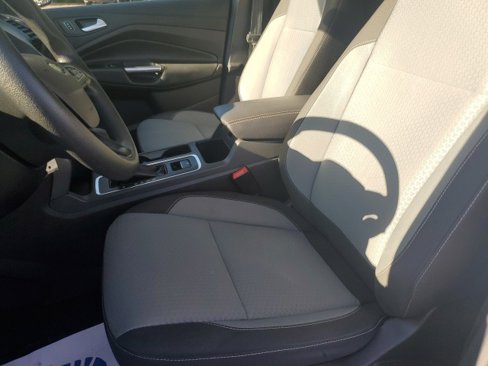 Used 2018 Ford Escape SE w/ SE Sync 3 Package image 16