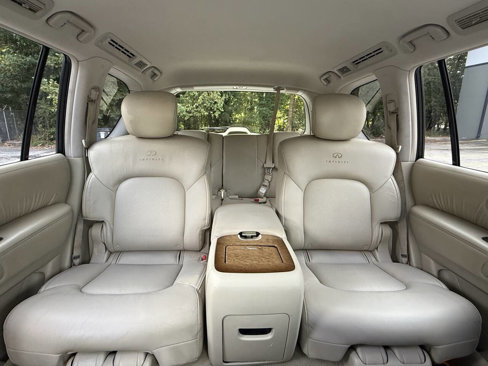 Used 2014 INFINITI QX80 2WD w/ Theater Package image 3