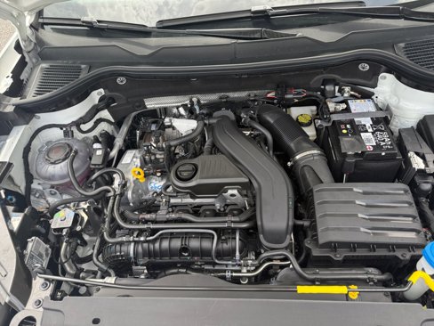 New 2025 Volkswagen Taos S image 16