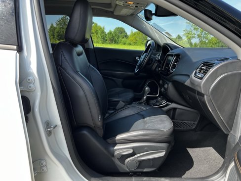 Used 2021 Jeep Compass Limited w/ Sun and Sound Group image 29
