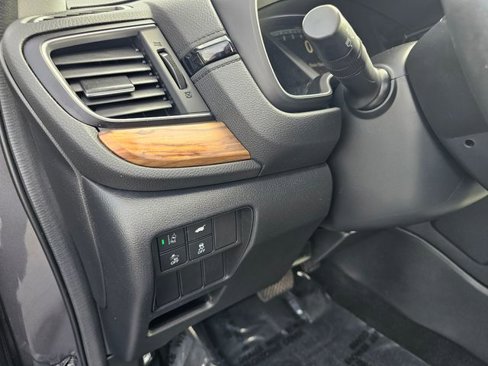 Used 2020 Honda CR-V Touring image 20