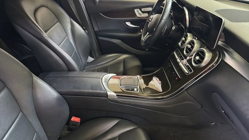 Used 2020 Mercedes-Benz GLC 300 4MATIC image 19