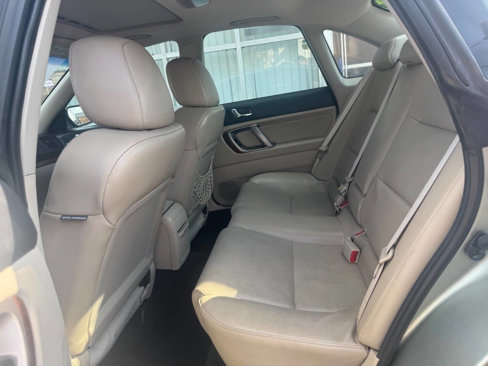 Used 2009 Subaru Legacy 2.5i Limited image 14