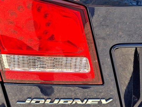 Used 2019 Dodge Journey SE w/ Connectivity Group image 34