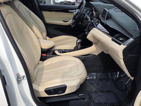 Used 2018 BMW X1 xDrive28i image 10