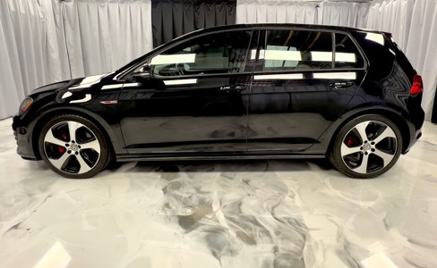 Used 2015 Volkswagen GTI Autobahn w/ Lighting Package (SEL) image 9