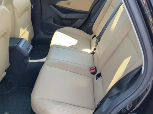 Used 2019 Volkswagen Jetta SE w/ Cold Weather Package image 15