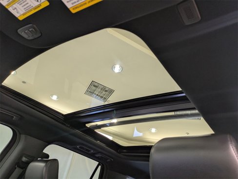 Used 2020 Ford Expedition XLT image 17