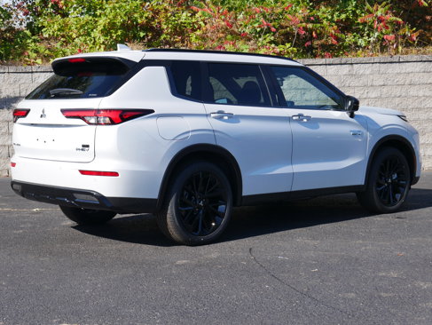 New 2025 Mitsubishi Outlander 4WD Plug-In Hybrid image 7