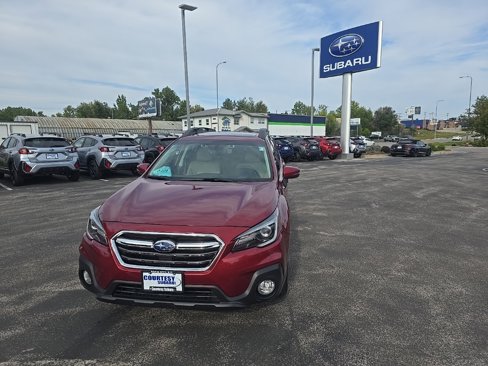 Used 2018 Subaru Outback 3.6R Limited image 3