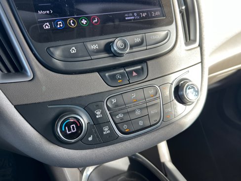Used 2022 Chevrolet Malibu LT image 20